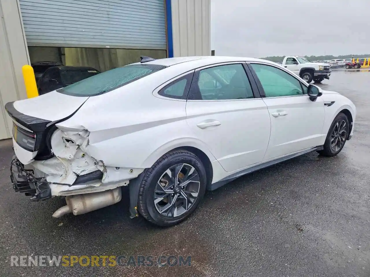 3 Photograph of a damaged car KMHL64JAXSA457806 HYUNDAI SONATA 2025