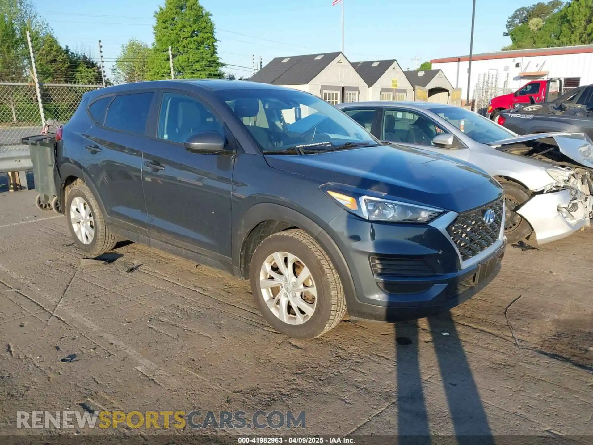 1 Photograph of a damaged car KM8J2CA48LU162243 HYUNDAI TUCSON 2020