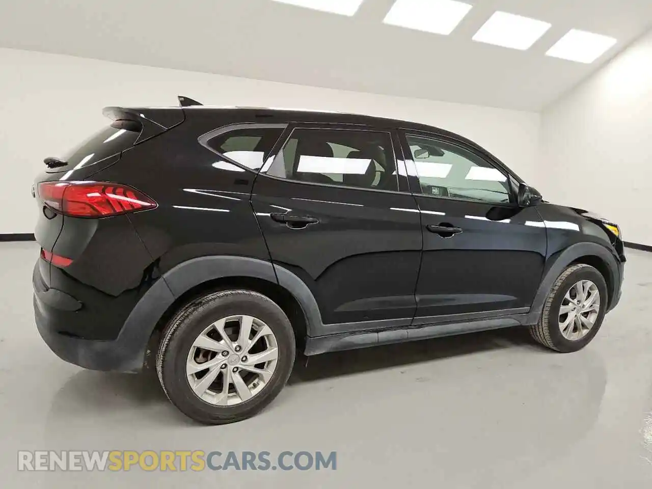 3 Photograph of a damaged car KM8J23A47MU314398 HYUNDAI TUCSON 2021