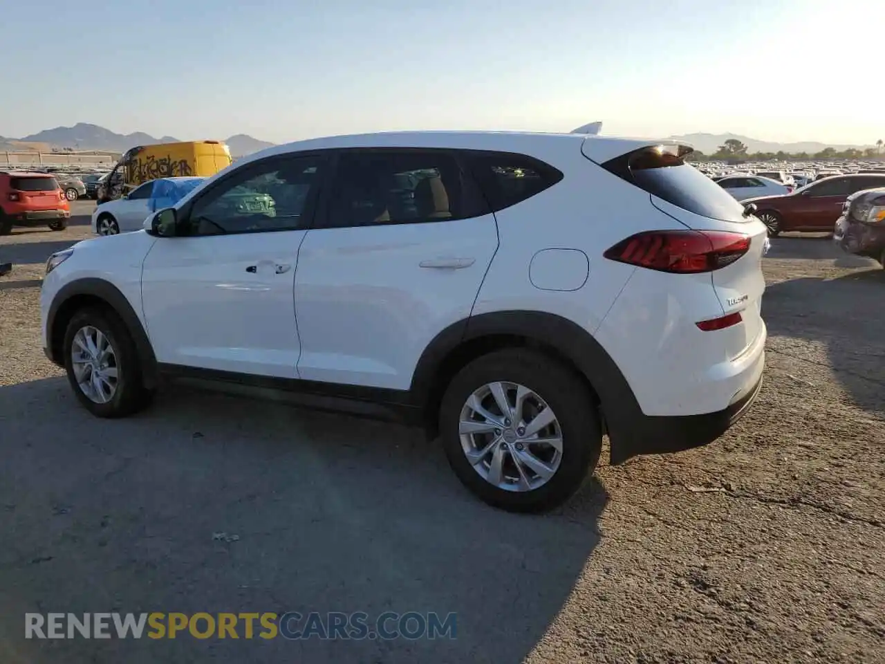 2 Photograph of a damaged car KM8J23A4XMU327713 HYUNDAI TUCSON 2021