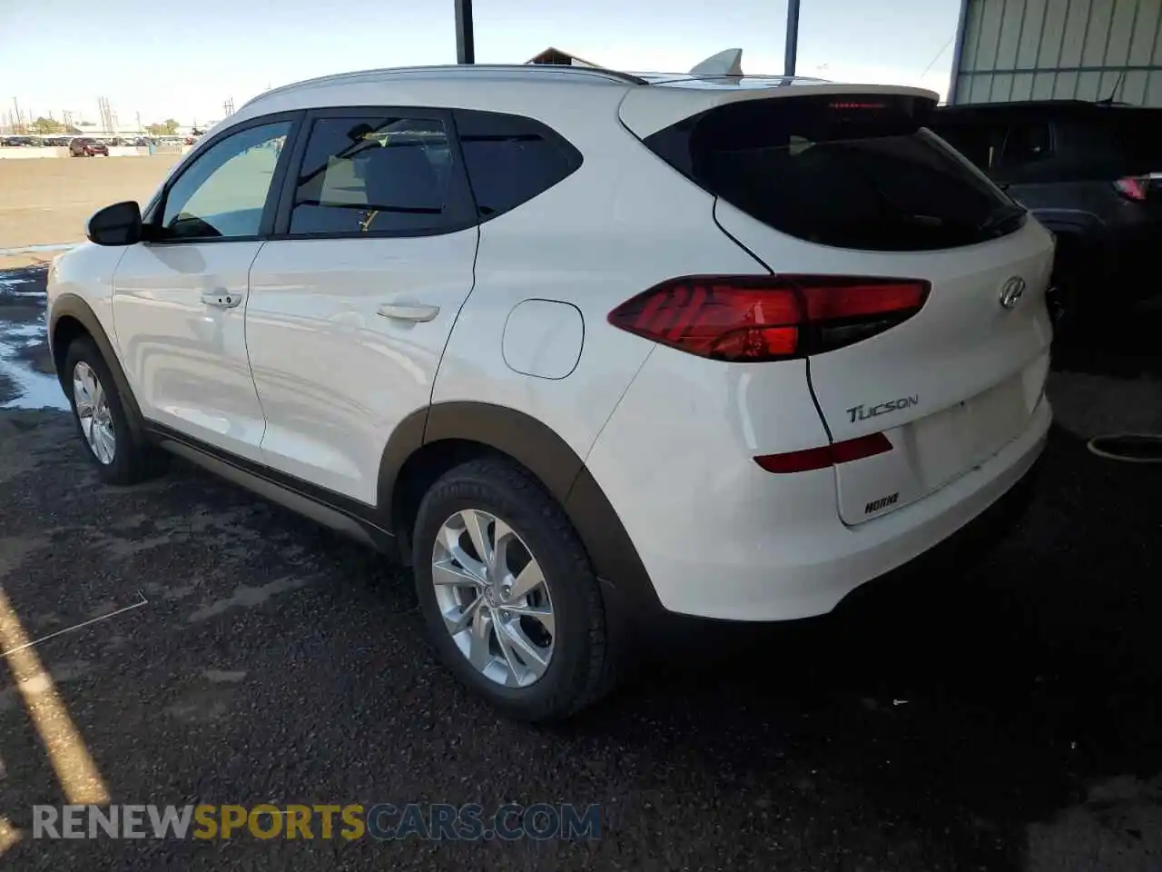 2 Photograph of a damaged car KM8J33A47MU326032 HYUNDAI TUCSON 2021