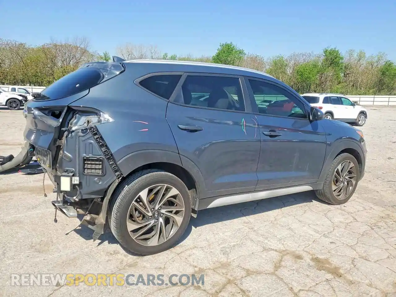 3 Photograph of a damaged car KM8J33AL2MU315138 HYUNDAI TUCSON 2021