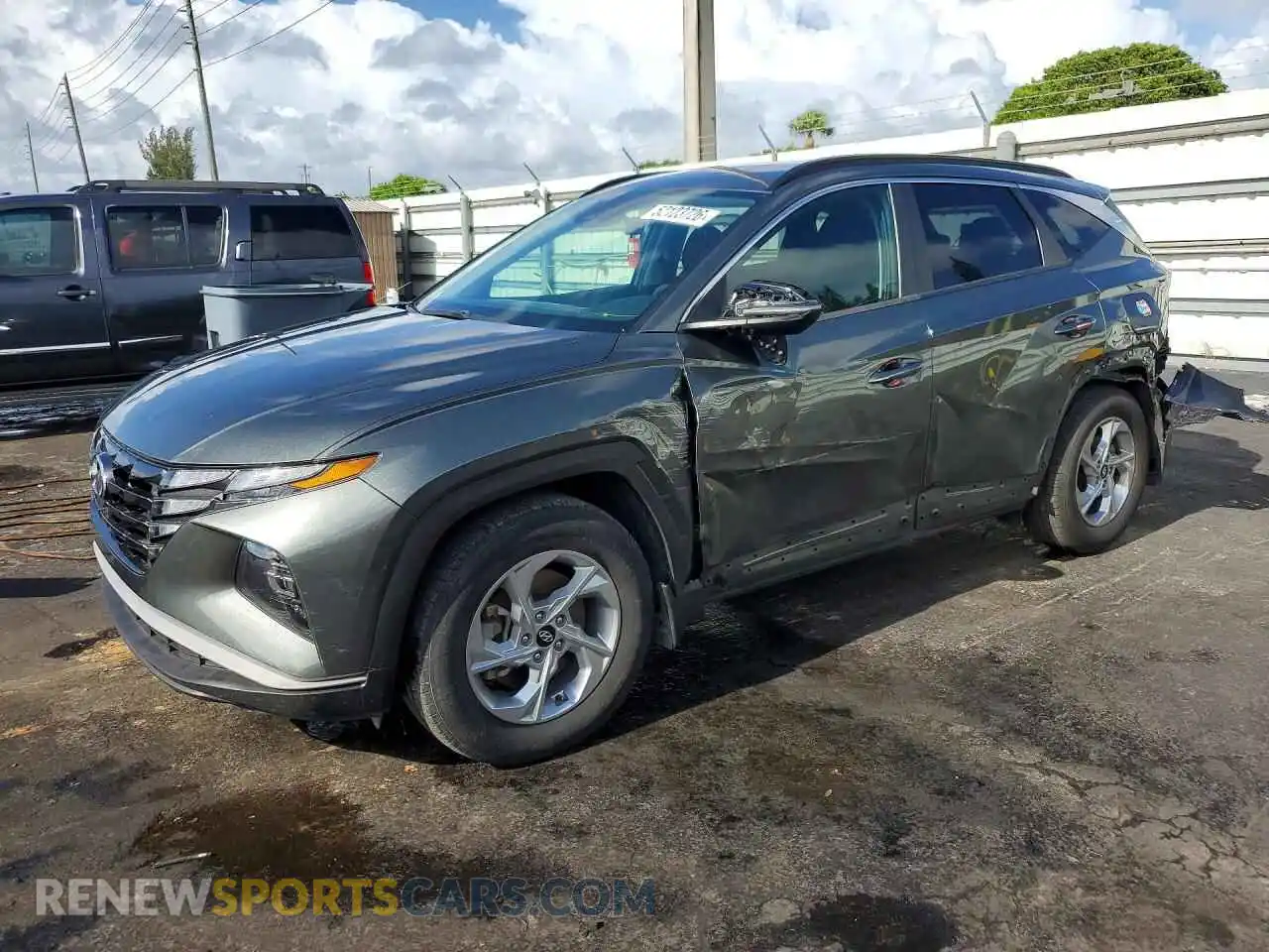 1 Photograph of a damaged car 5NMJB3AE0NH034988 HYUNDAI TUCSON 2022