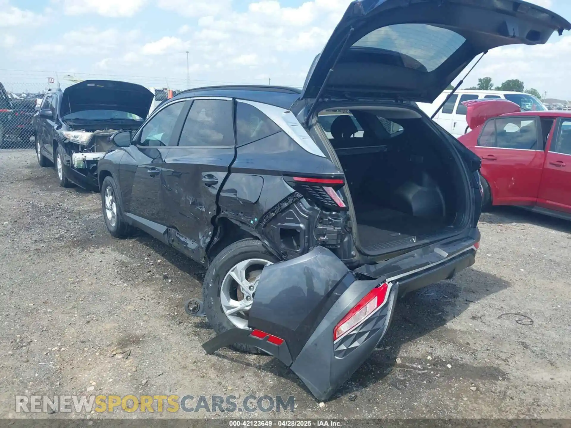 3 Photograph of a damaged car 5NMJB3AE7NH064439 HYUNDAI TUCSON 2022