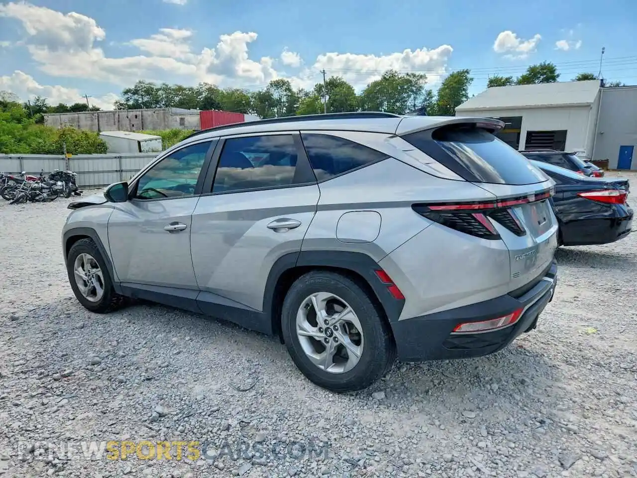 2 Photograph of a damaged car 5NMJB3AE7NH108715 HYUNDAI TUCSON 2022