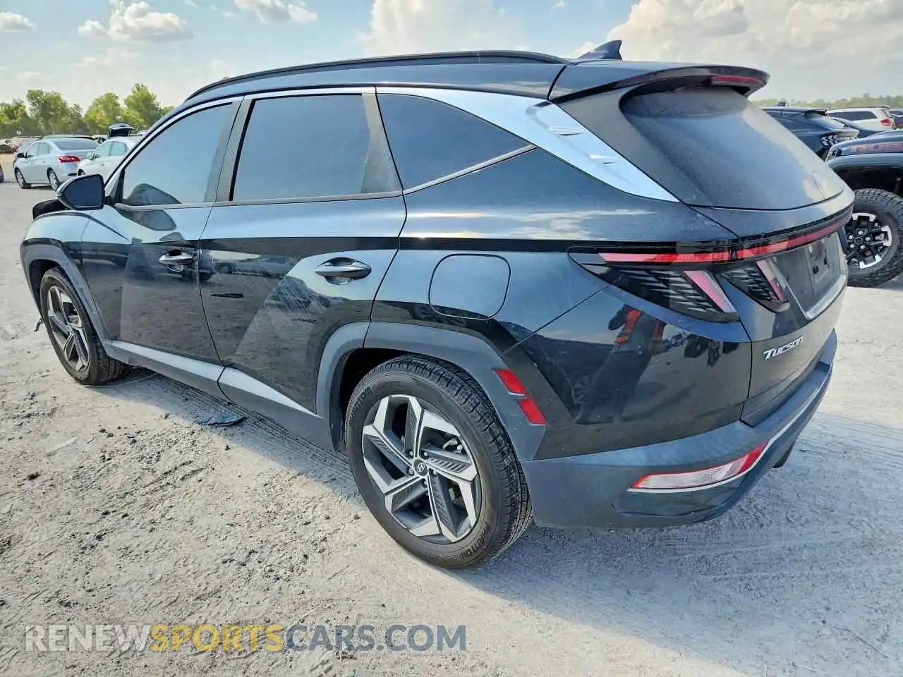 2 Photograph of a damaged car 5NMJC3AE2NH065236 HYUNDAI TUCSON 2022