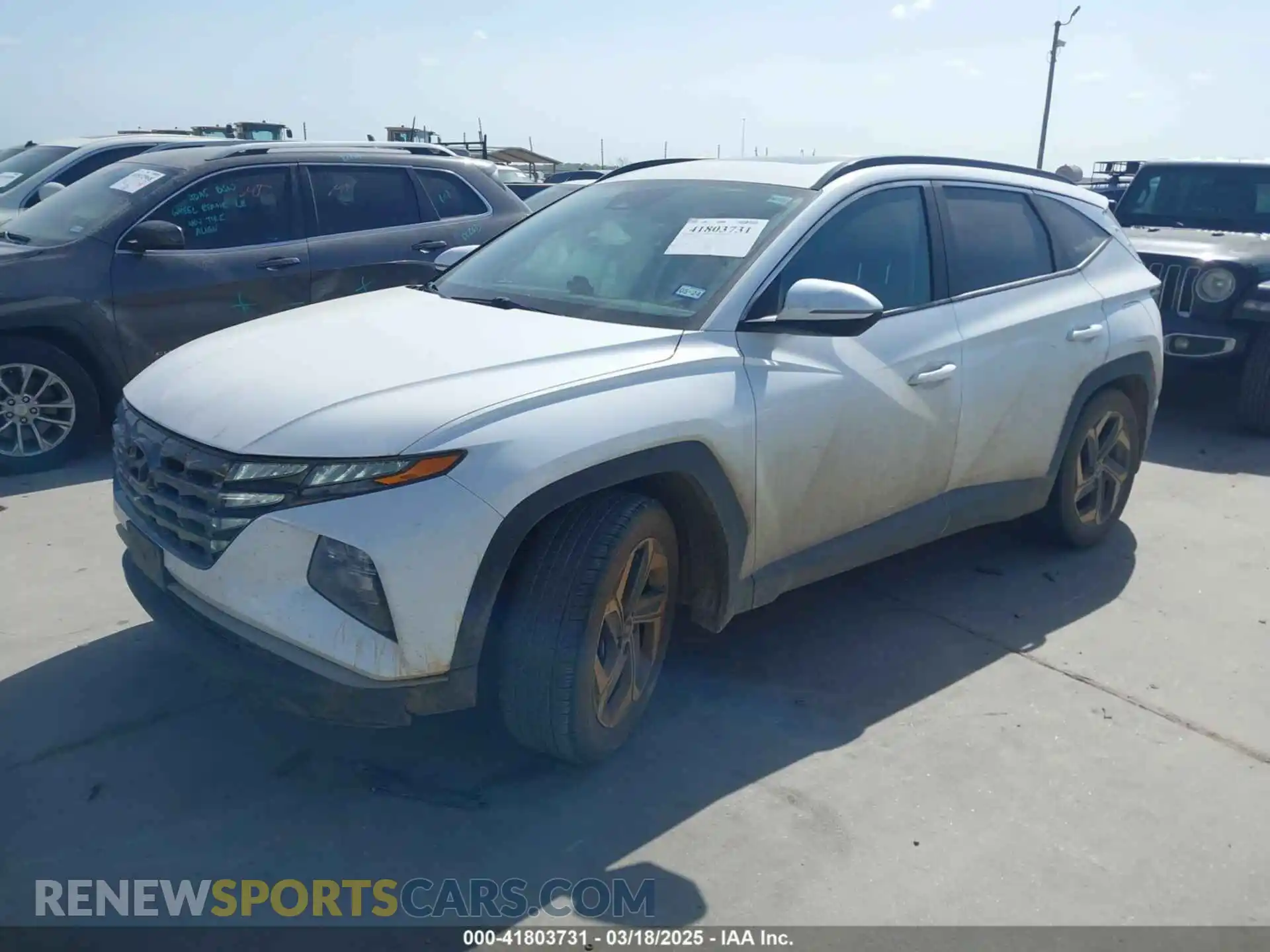 2 Photograph of a damaged car 5NMJC3AE2NH126472 HYUNDAI TUCSON 2022