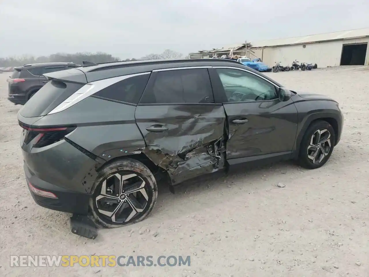 3 Photograph of a damaged car 5NMJF3AE8NH059724 HYUNDAI TUCSON 2022