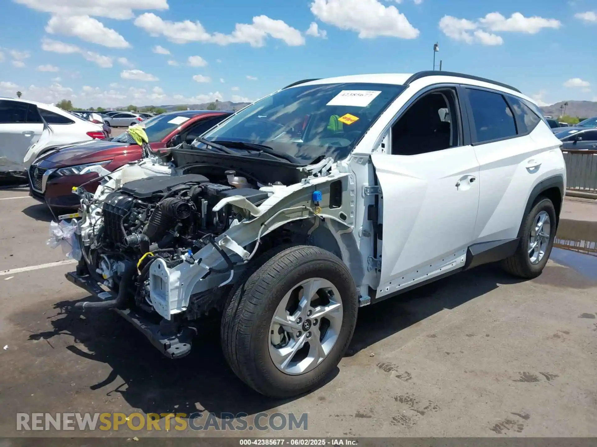 2 Photograph of a damaged car 5NMJB3AE0PH210733 HYUNDAI TUCSON 2023