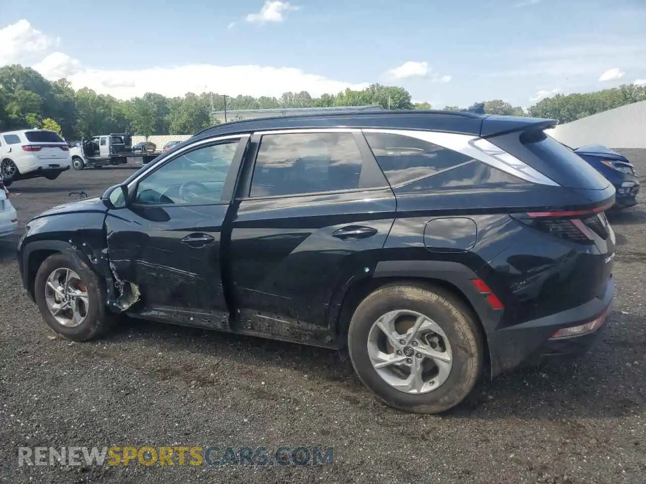 2 Photograph of a damaged car 5NMJB3AE1PH188791 HYUNDAI TUCSON 2023