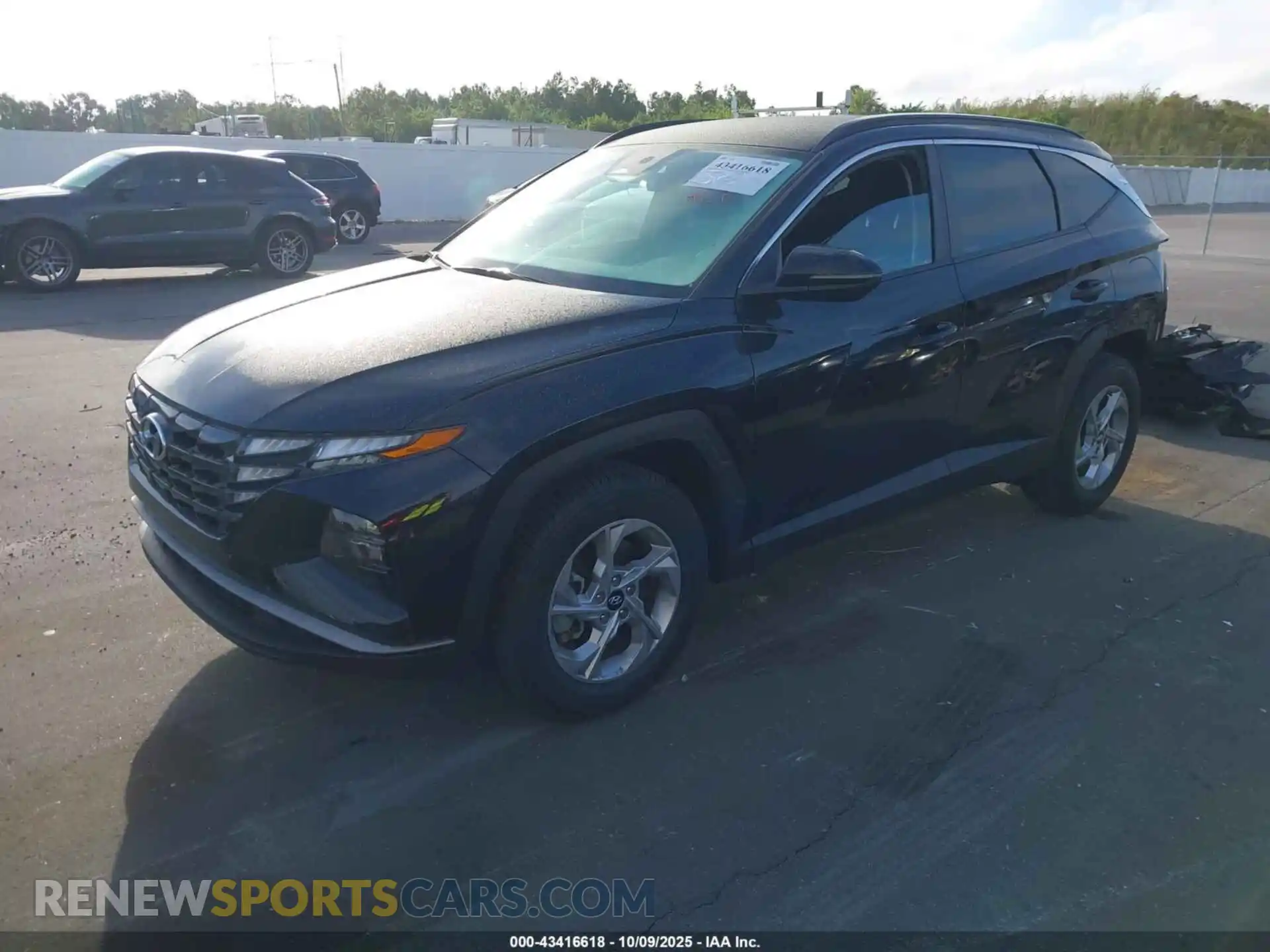 2 Photograph of a damaged car 5NMJB3AE1PH241957 HYUNDAI TUCSON 2023