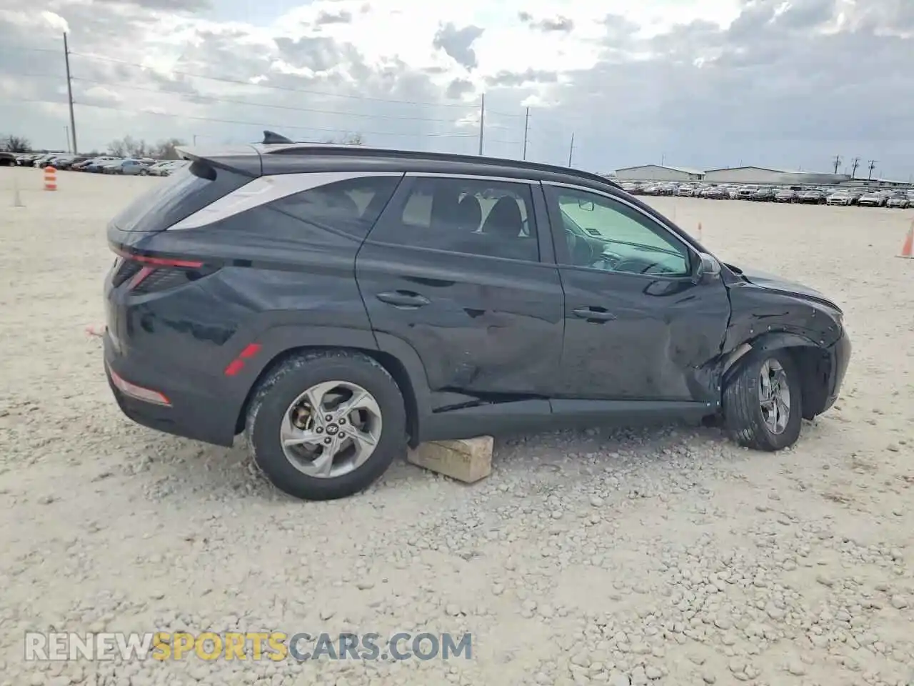 3 fotografías del automóvil dañado 5NMJB3AE2PH183549 HYUNDAI TUCSON 2023