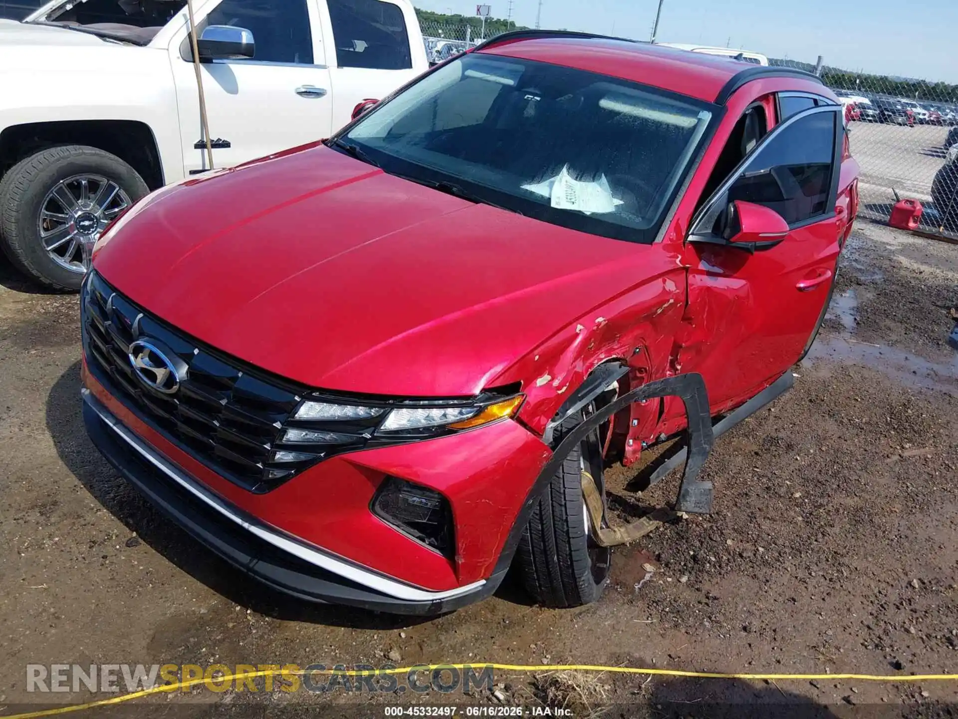 2 Photograph of a damaged car 5NMJB3AE2PH260601 HYUNDAI TUCSON 2023