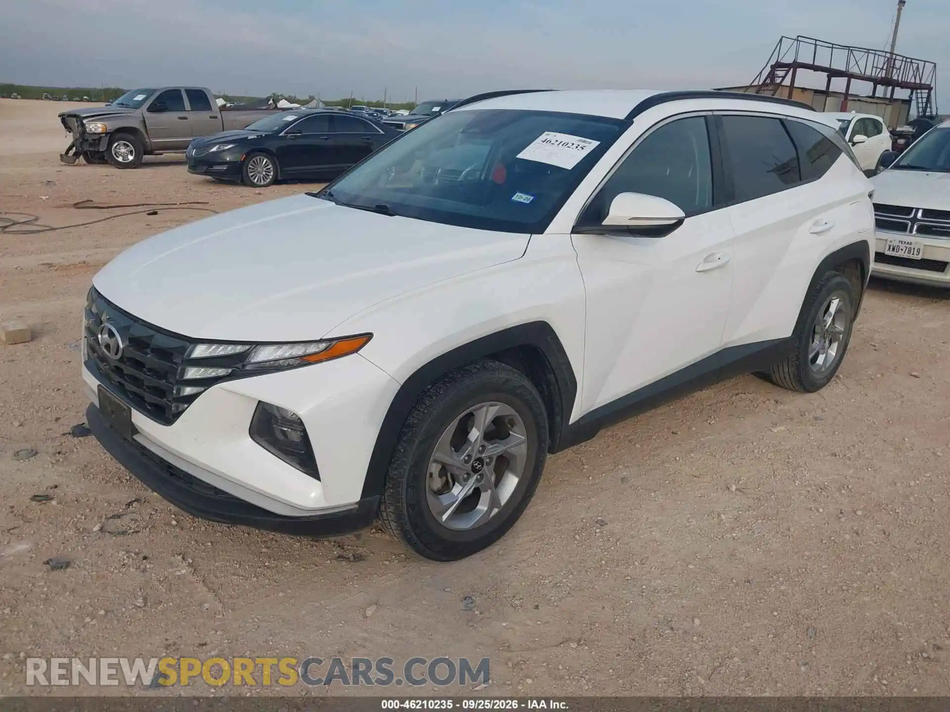 2 Photograph of a damaged car 5NMJB3AE3PH198237 HYUNDAI TUCSON 2023