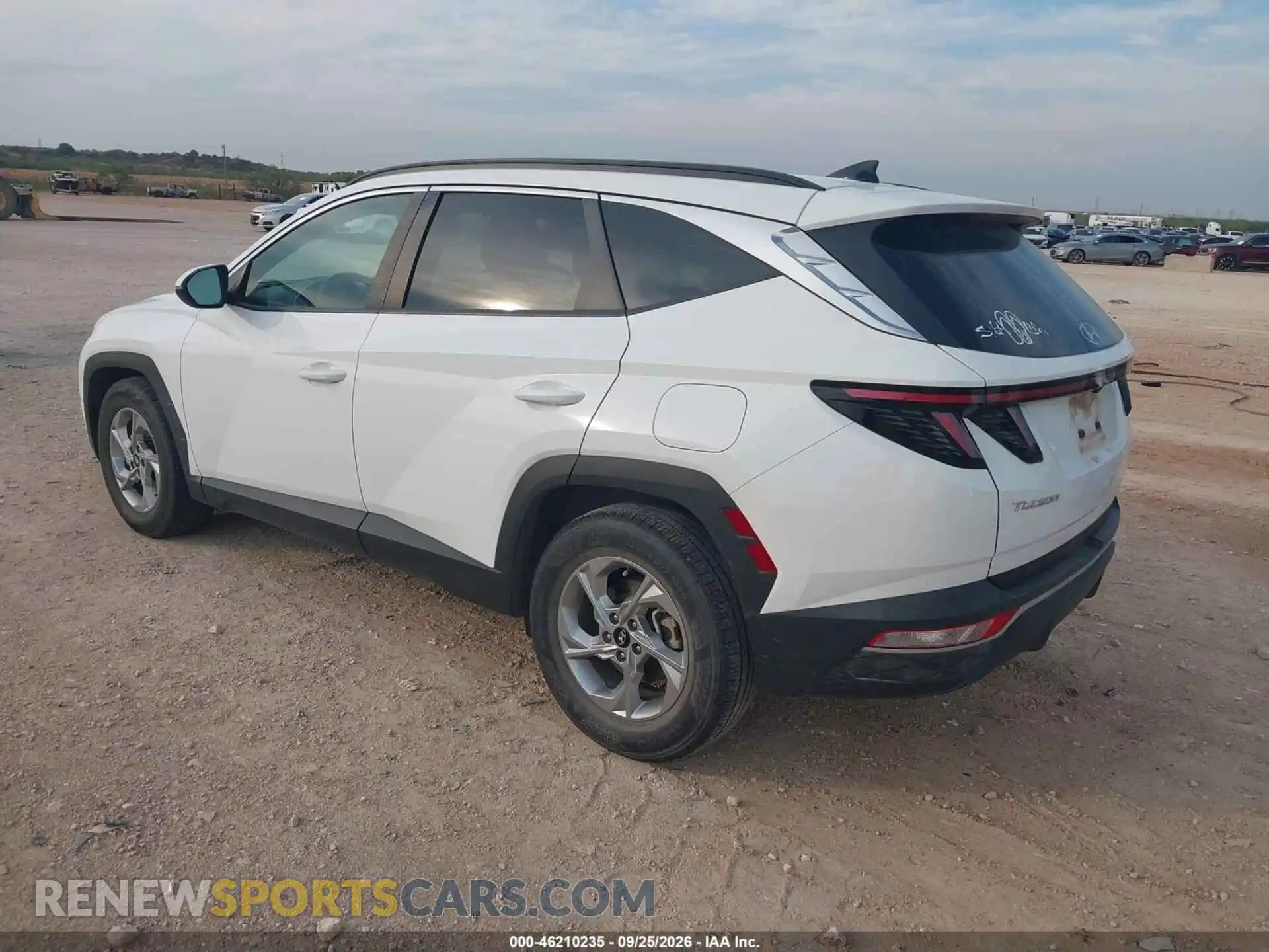 3 Photograph of a damaged car 5NMJB3AE3PH198237 HYUNDAI TUCSON 2023