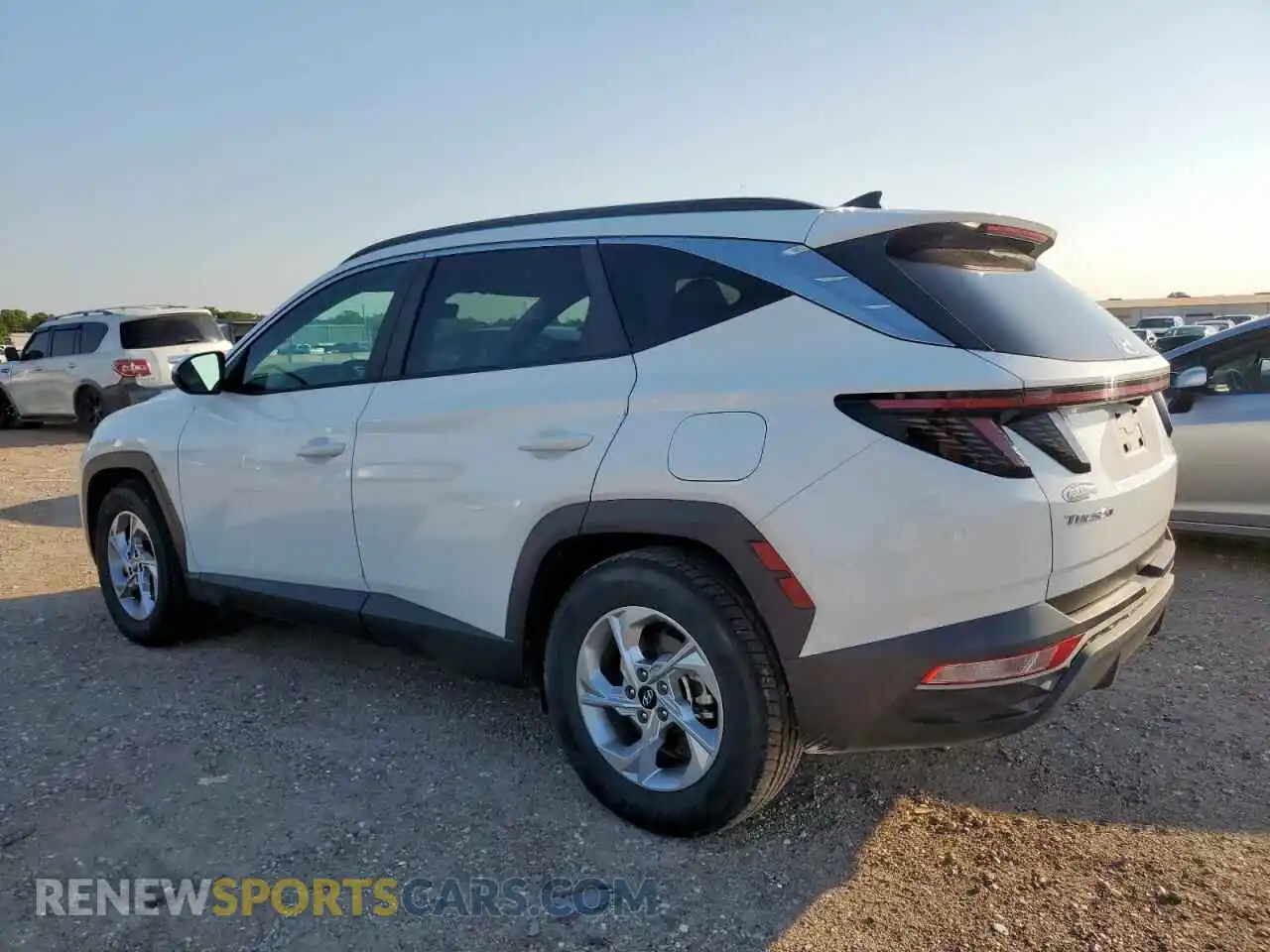 2 Photograph of a damaged car 5NMJB3AE3PH292022 HYUNDAI TUCSON 2023