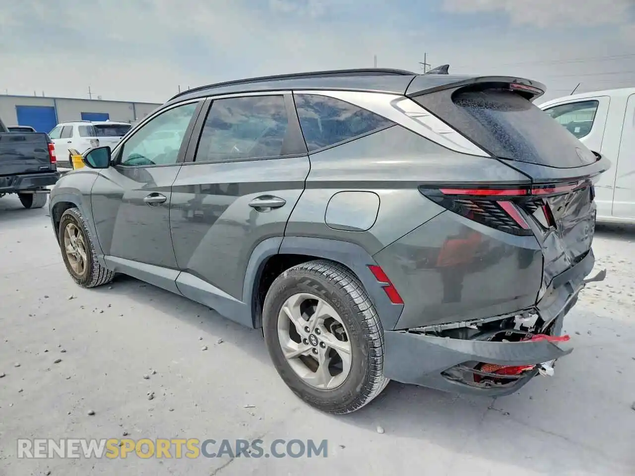 2 Photograph of a damaged car 5NMJB3AE4PH189692 HYUNDAI TUCSON 2023