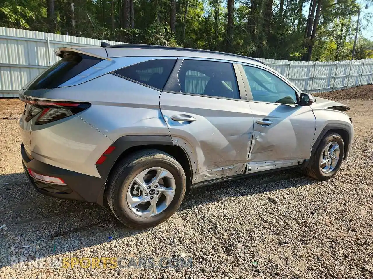 3 Photograph of a damaged car 5NMJB3AE5PH282950 HYUNDAI TUCSON 2023