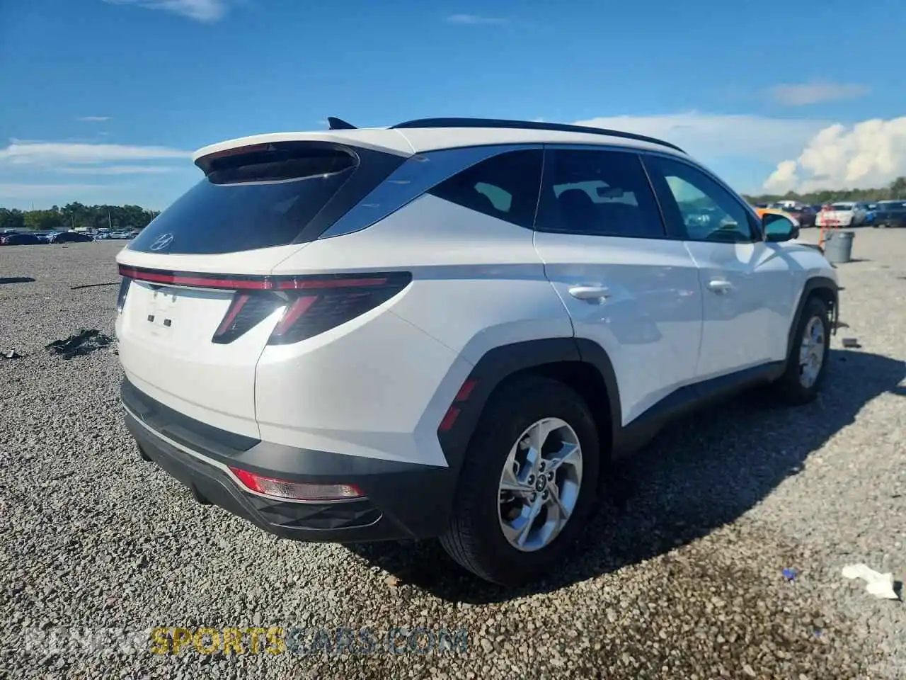 3 Photograph of a damaged car 5NMJB3AE7PH230672 HYUNDAI TUCSON 2023