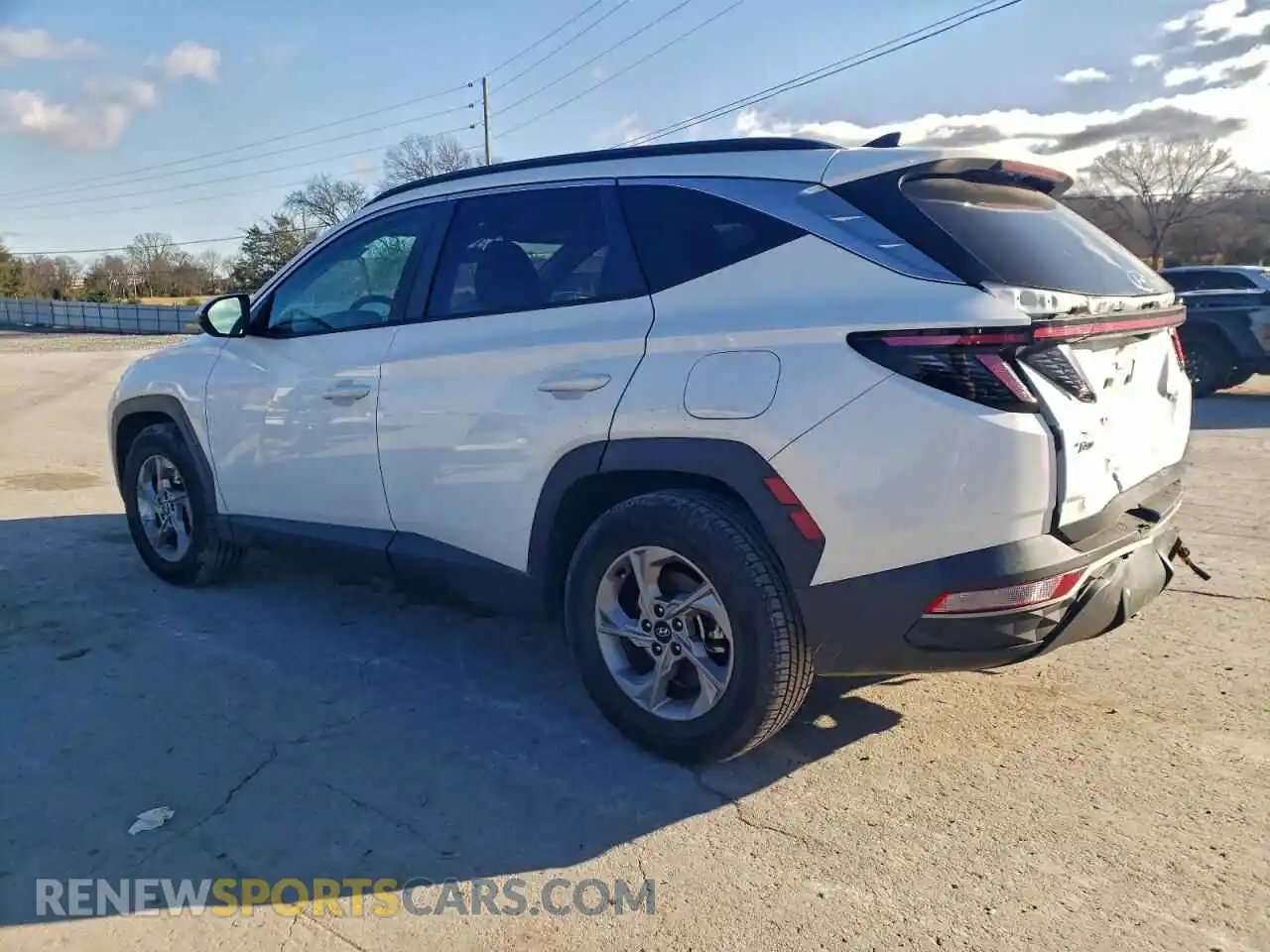2 Photograph of a damaged car 5NMJB3AE8PH187461 HYUNDAI TUCSON 2023