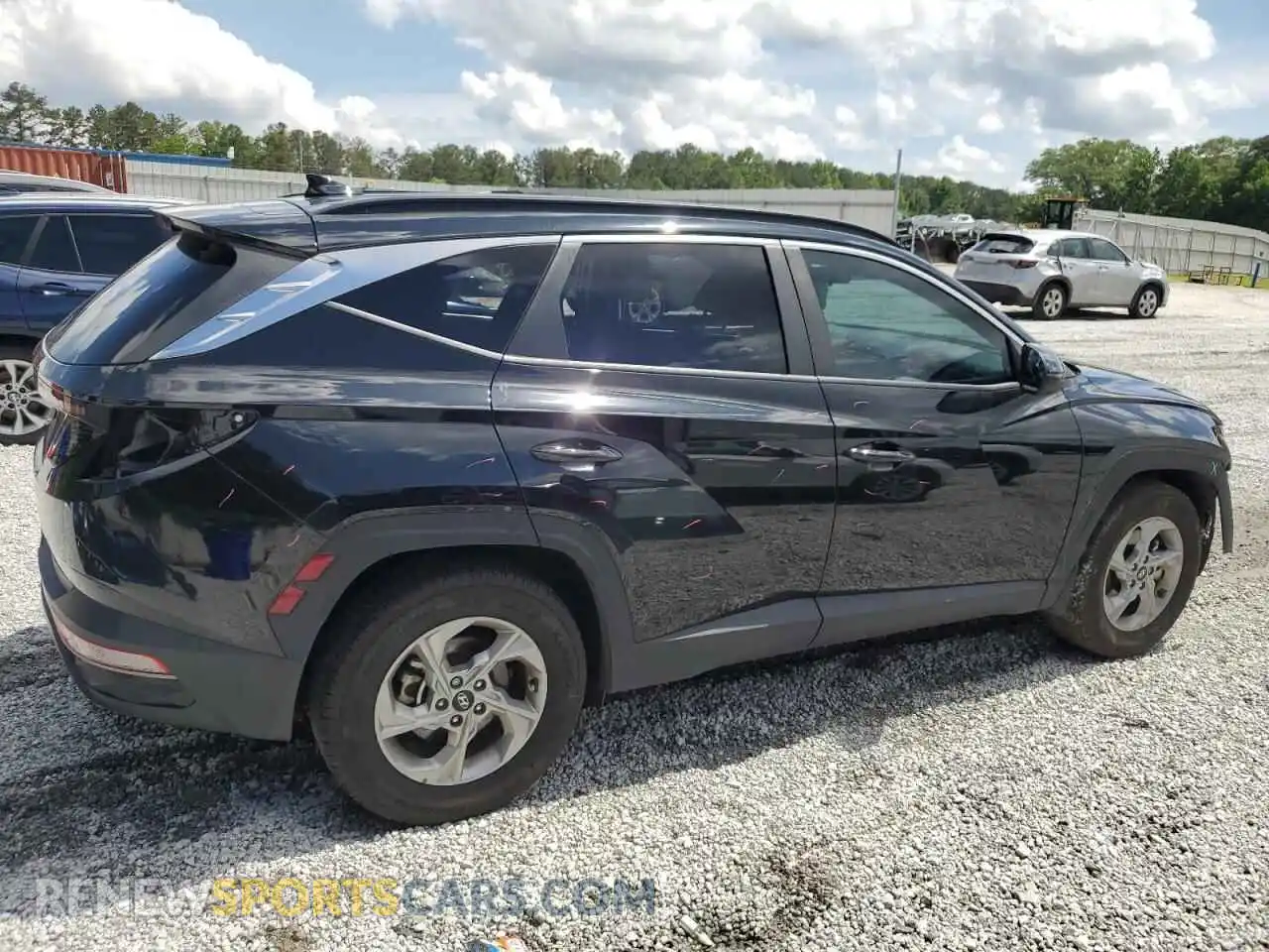 3 Photograph of a damaged car 5NMJB3AE8PH286992 HYUNDAI TUCSON 2023