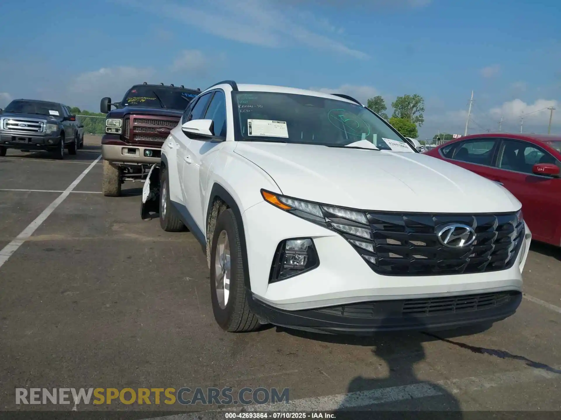 1 Photograph of a damaged car 5NMJB3AE9PH244749 HYUNDAI TUCSON 2023