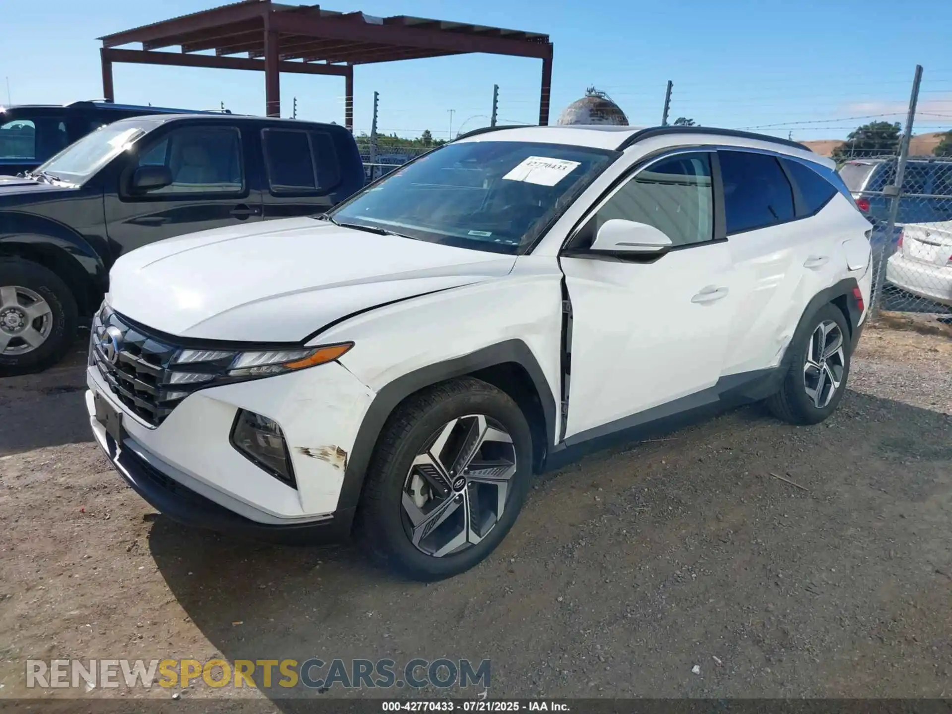 2 Photograph of a damaged car 5NMJF3AE5PH232926 HYUNDAI TUCSON 2023