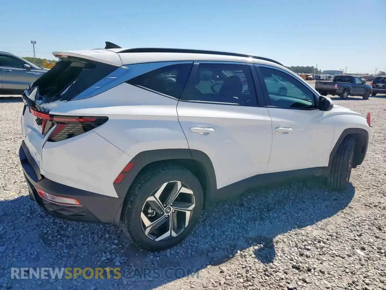 3 Photograph of a damaged car 5NMJFCAE2PH234777 HYUNDAI TUCSON 2023