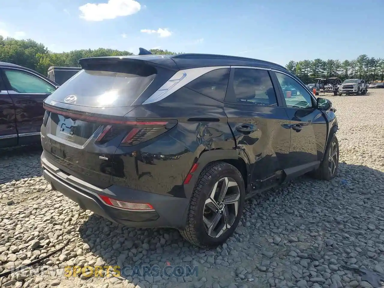 3 Photograph of a damaged car 5NMJFCAE7PH182627 HYUNDAI TUCSON 2023
