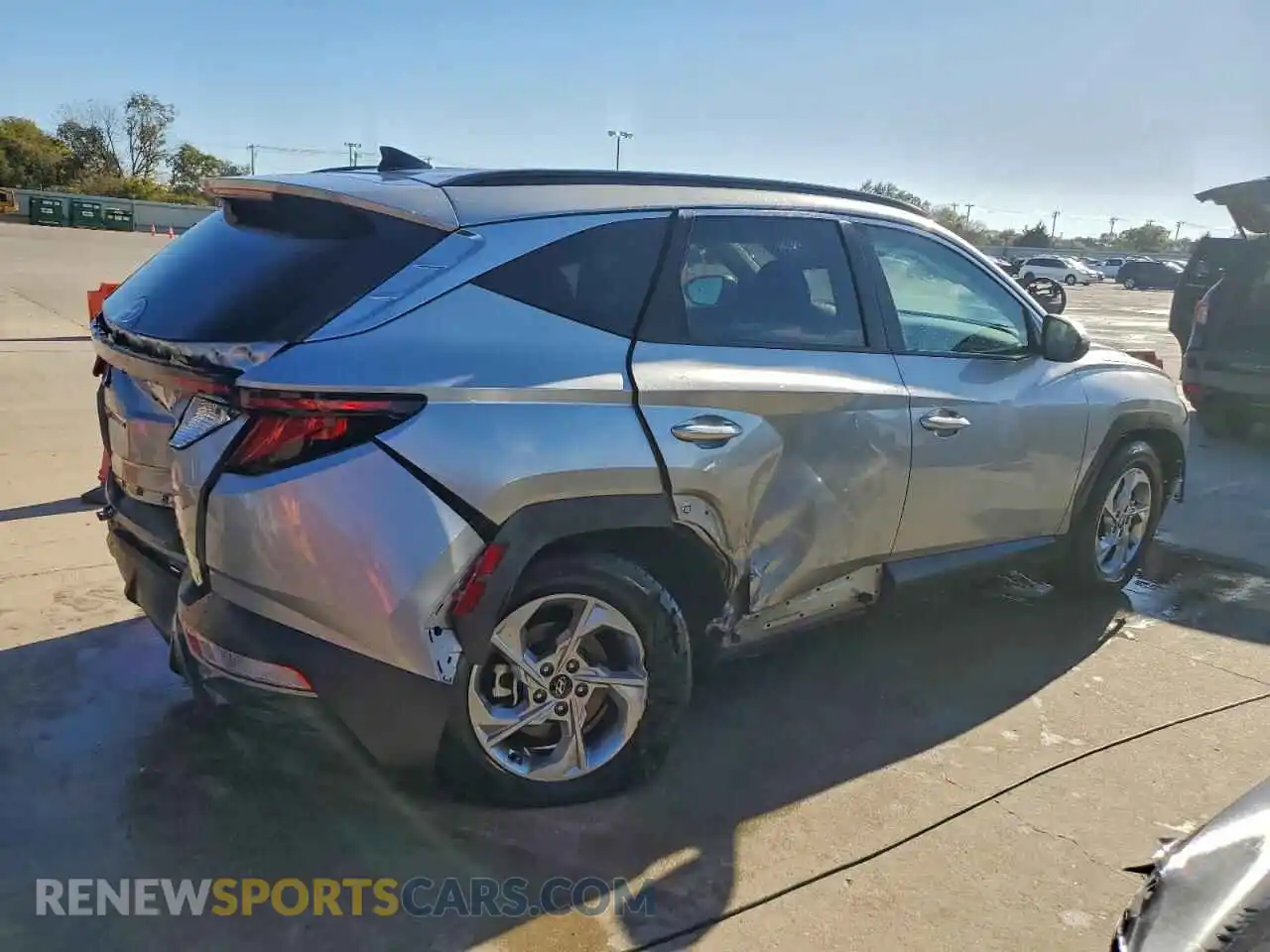 3 Photograph of a damaged car 5NMJB3DE5RH383548 HYUNDAI TUCSON 2024