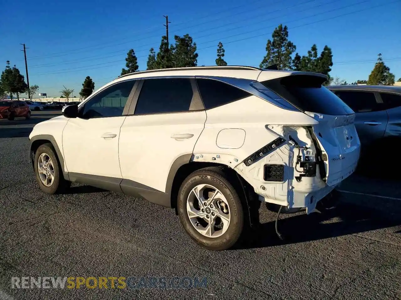 2 Photograph of a damaged car 5NMJB3DE9RH411979 HYUNDAI TUCSON 2024