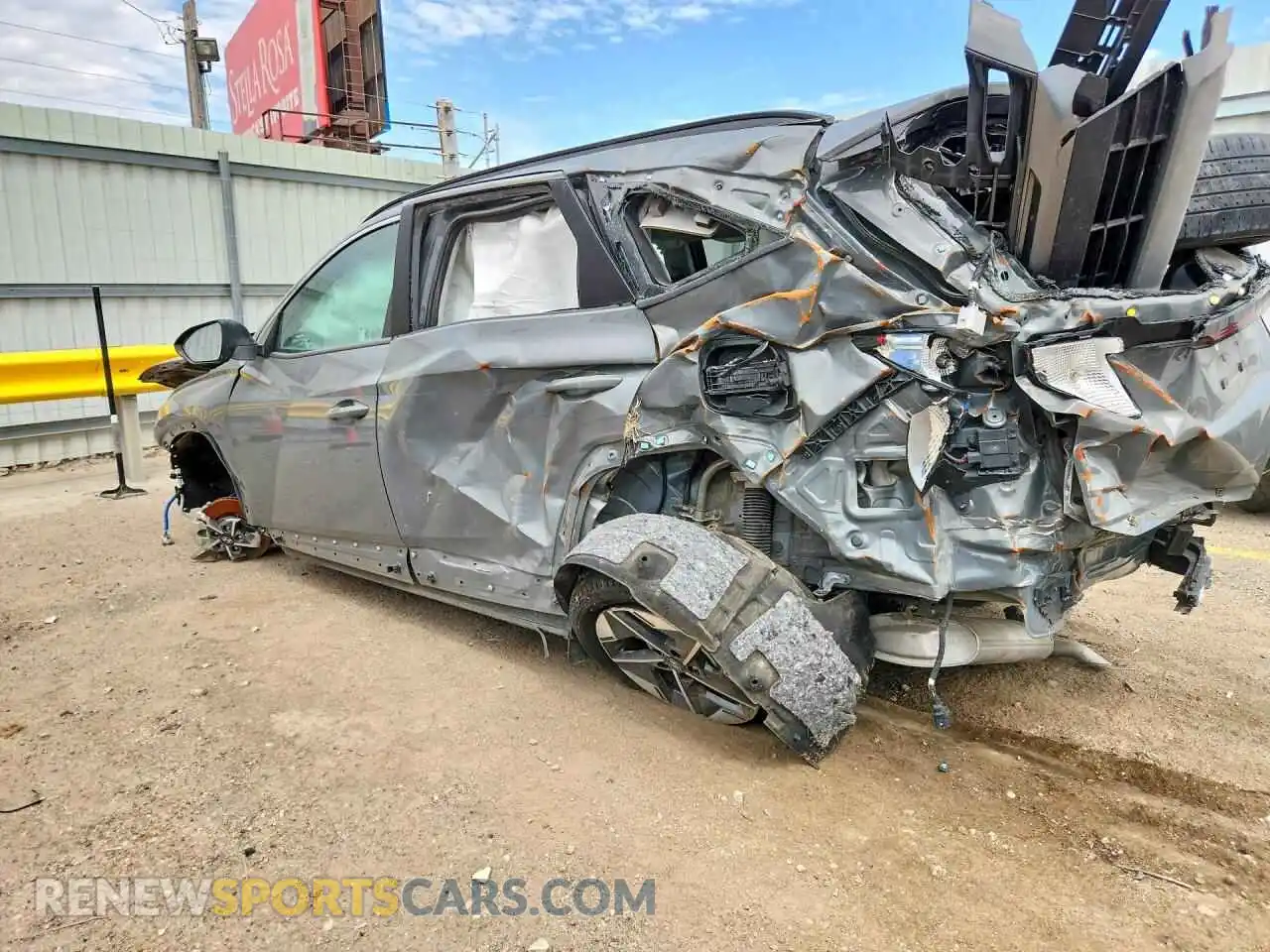 2 fotografías del automóvil dañado 5NMJB3DE6SH492624 HYUNDAI TUCSON 2025