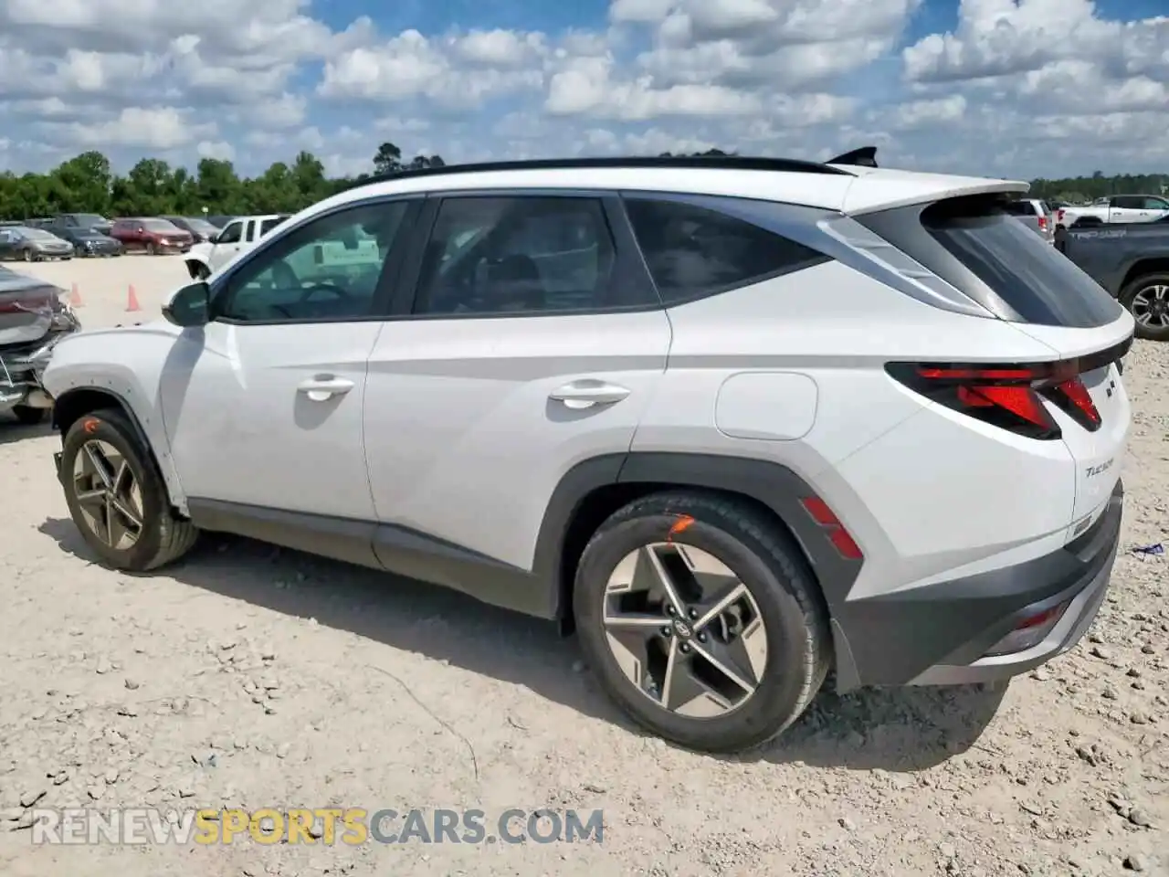 2 fotografías del automóvil dañado 5NMJB3DEXSH521977 HYUNDAI TUCSON 2025