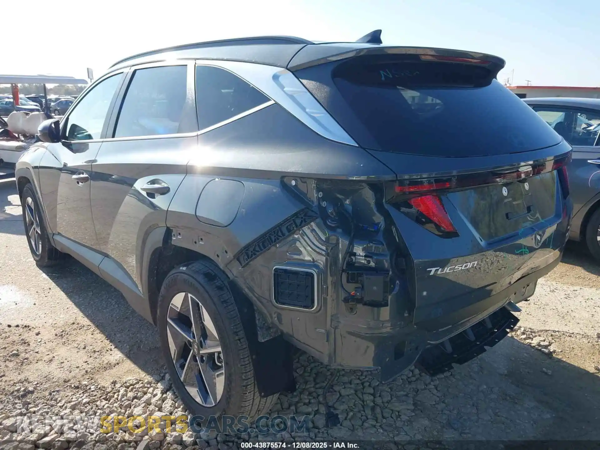 3 Photograph of a damaged car 5NMJB3DEXTH613432 HYUNDAI TUCSON 2026