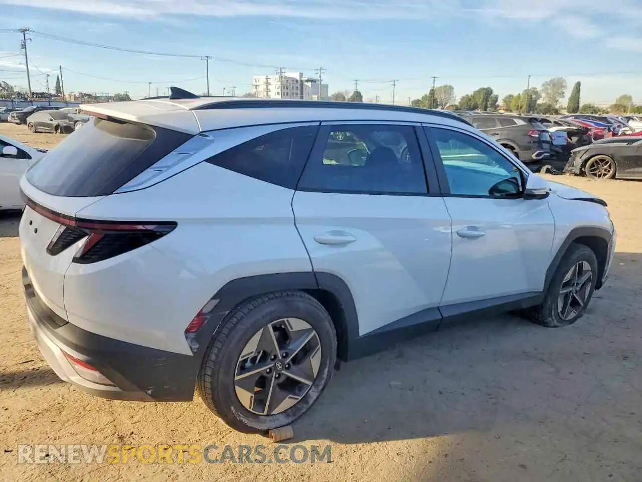3 Photograph of a damaged car 5NMJC3DE9TH650307 HYUNDAI TUCSON 2026