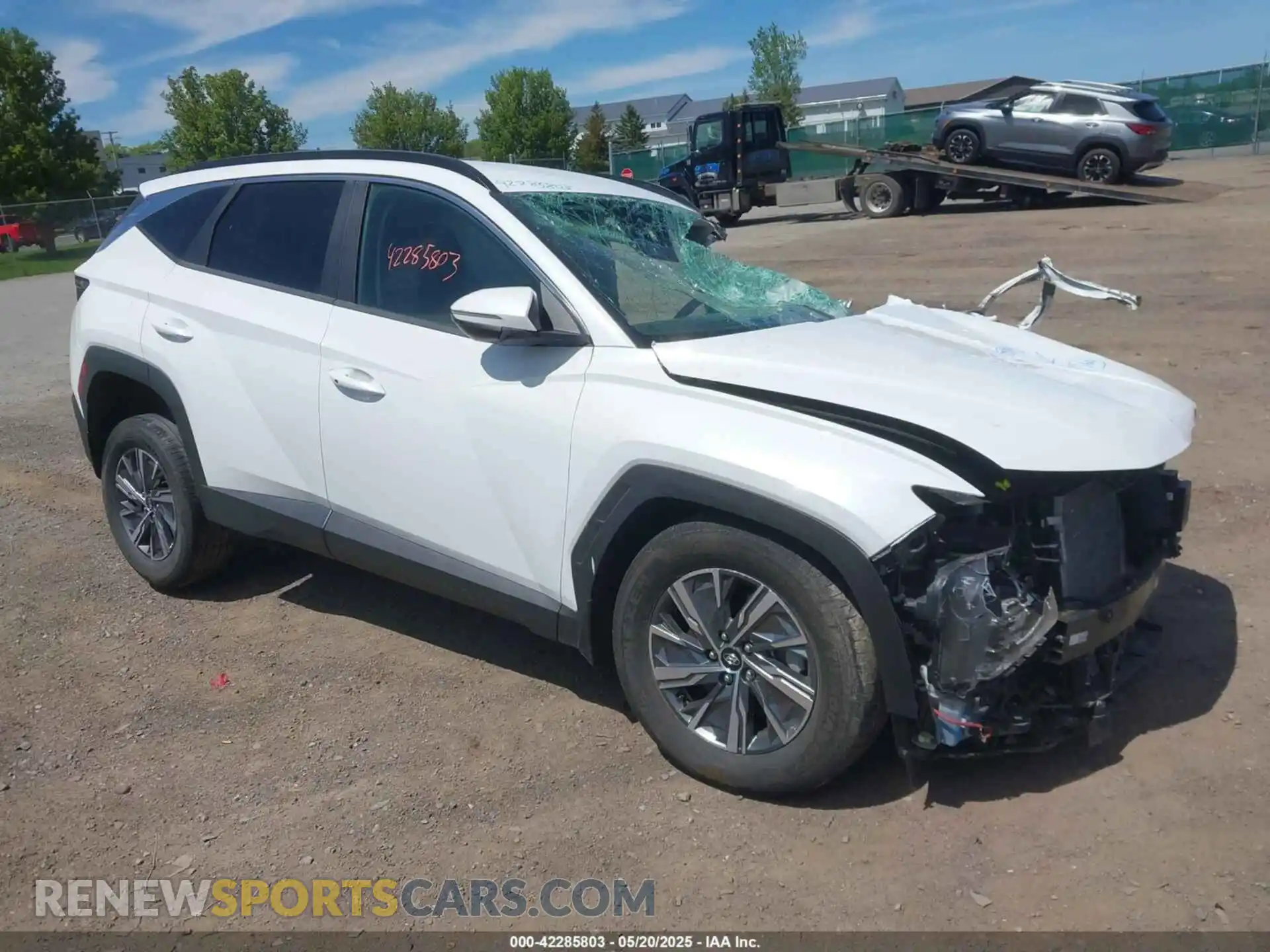 1 Photograph of a damaged car KM8JBCA12NU024674 HYUNDAI TUCSON HYBRID 2022