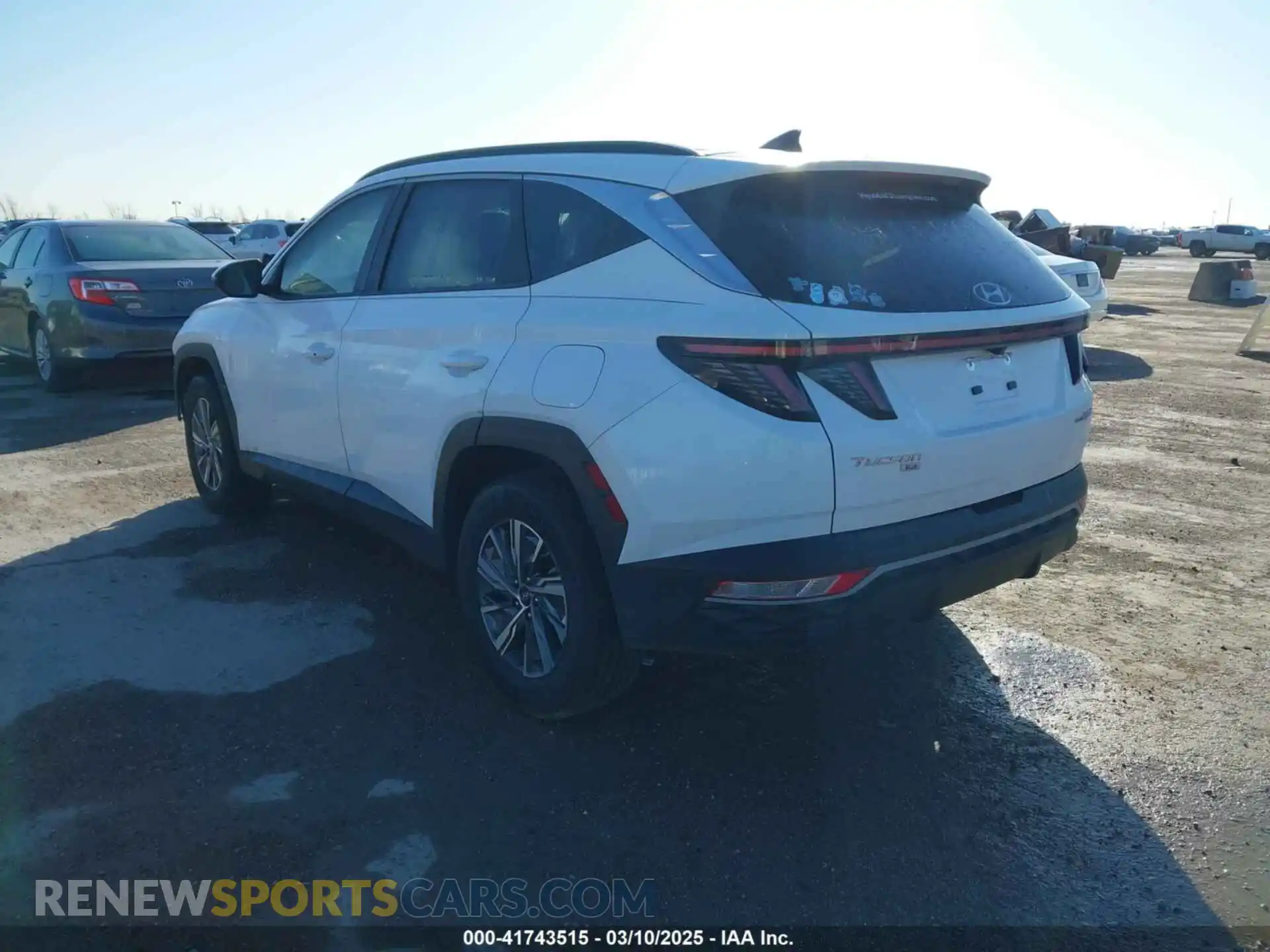 3 Photograph of a damaged car KM8JBCA13NU020844 HYUNDAI TUCSON HYBRID 2022
