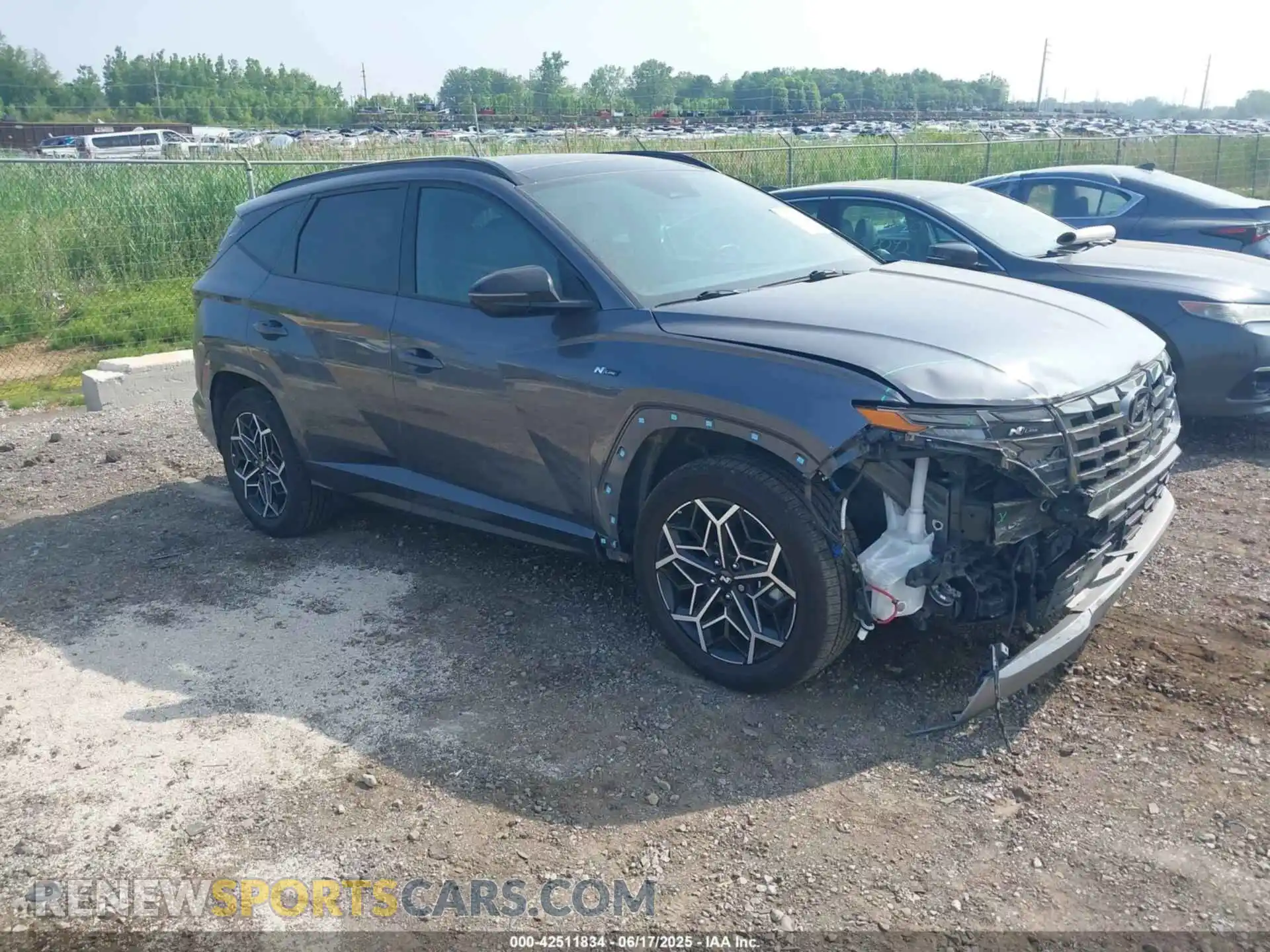 1 Photograph of a damaged car KM8JFCD19RU156109 HYUNDAI TUCSON HYBRID 2024