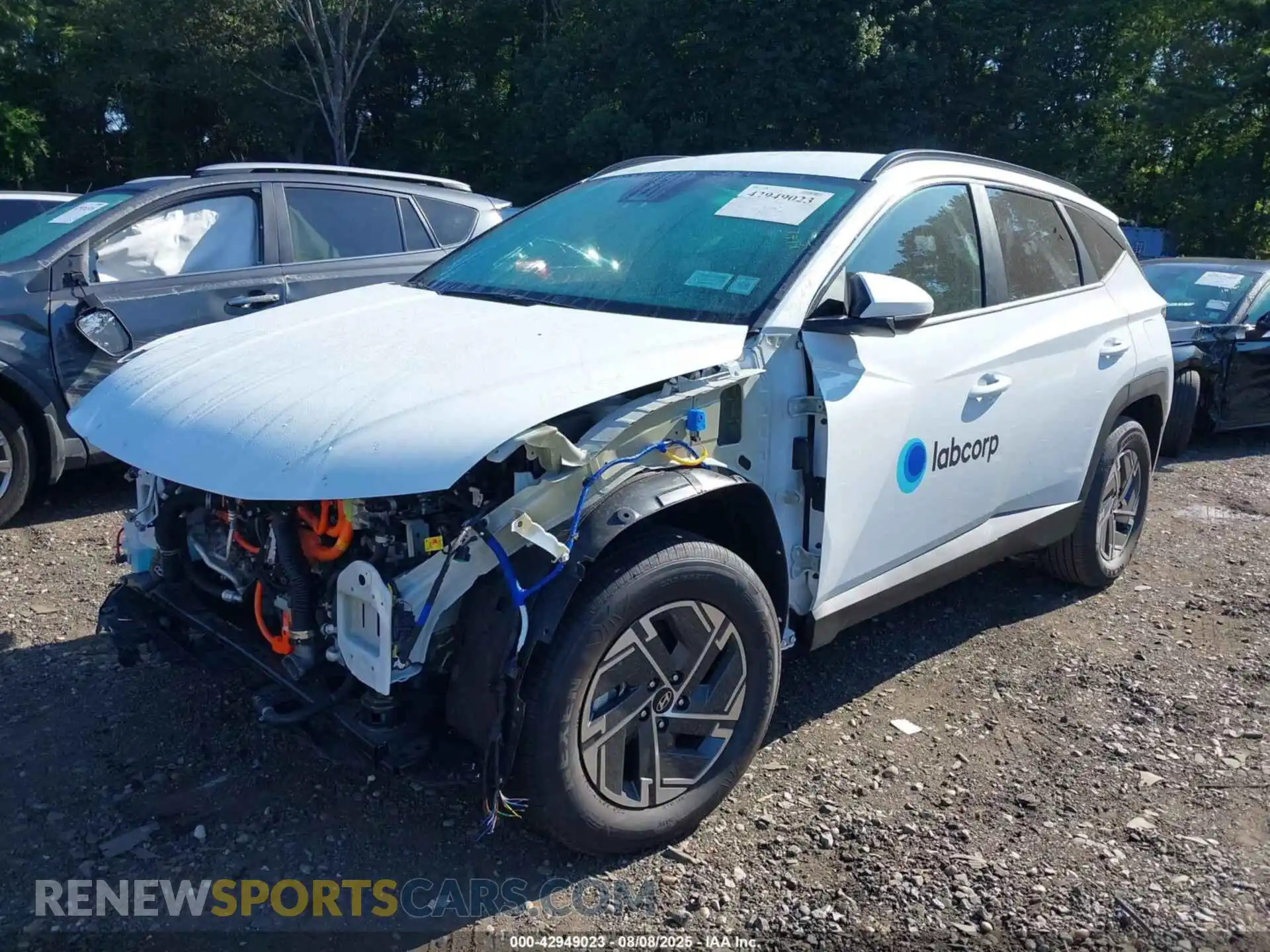 2 Photograph of a damaged car KM8JBDD18SU325835 HYUNDAI TUCSON HYBRID 2025