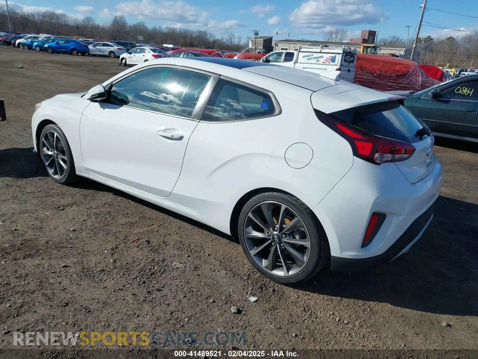 3 Photograph of a damaged car KMHTG6AF9KU005011 HYUNDAI VELOSTER 2019