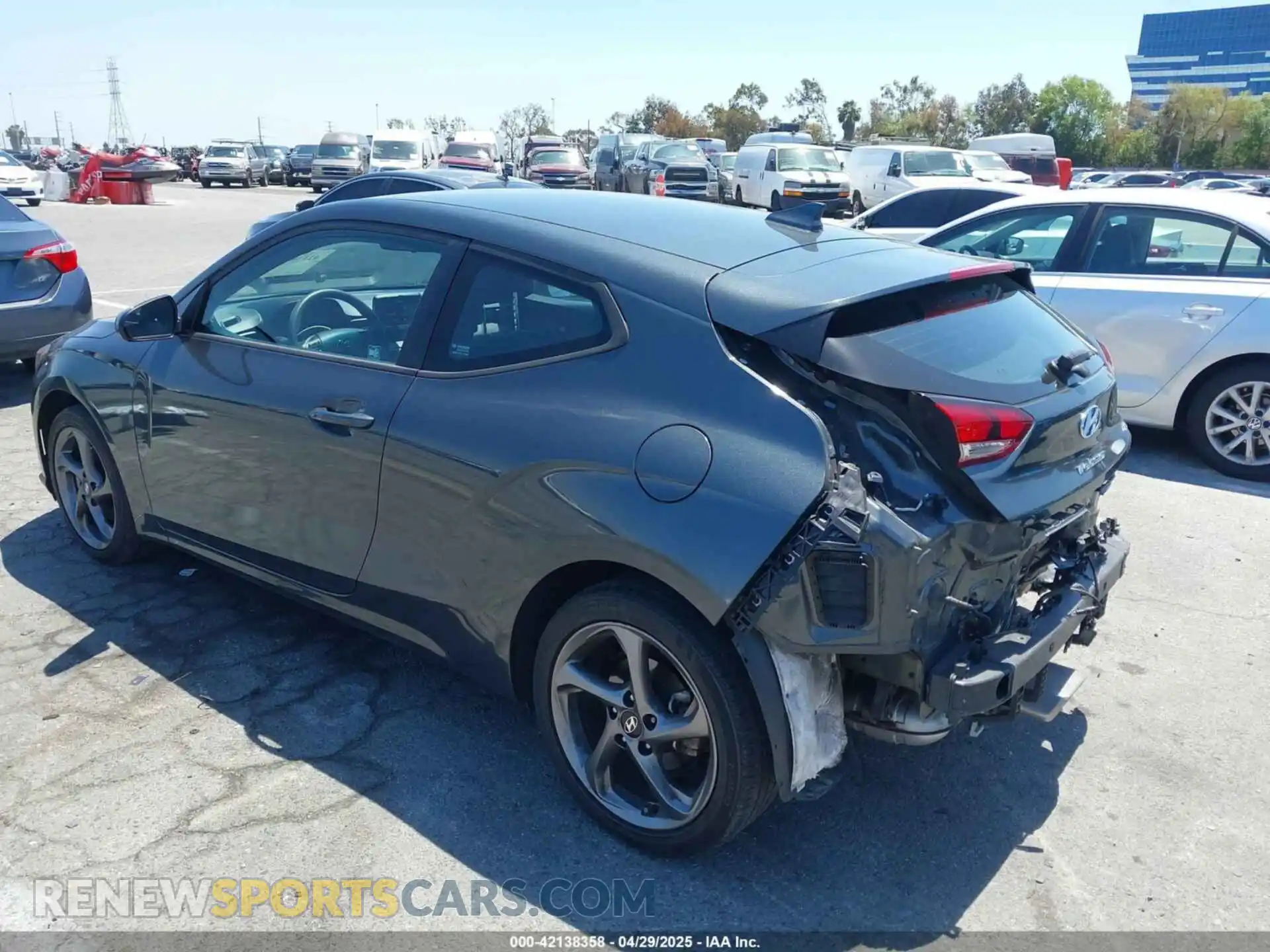 3 Photograph of a damaged car KMHTG6AF2LU024159 HYUNDAI VELOSTER 2020