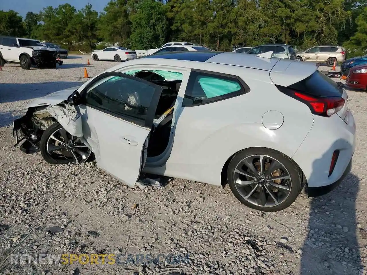 2 fotografías del automóvil dañado KMHTG6AF4MU032832 HYUNDAI VELOSTER 2021