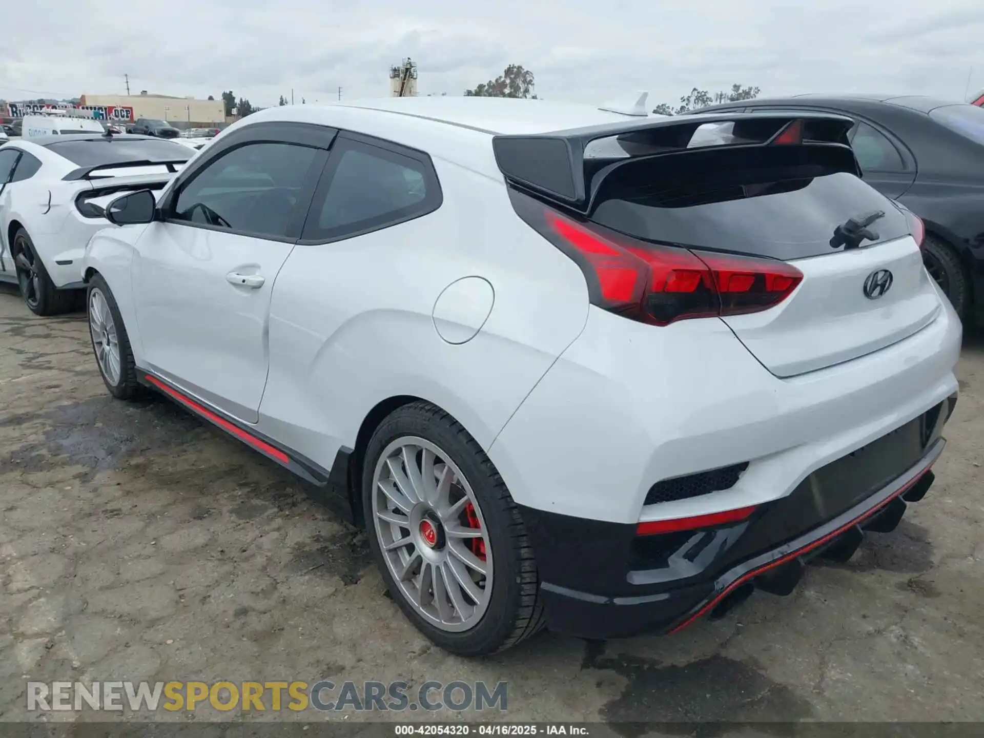 3 fotografías del automóvil dañado KMHT36AH1LU005678 HYUNDAI VELOSTER N 2020