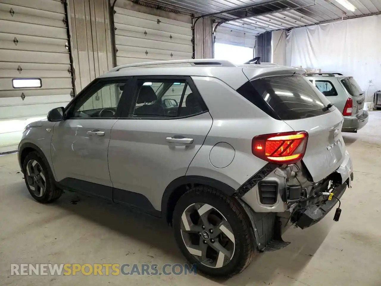 2 Photograph of a damaged car KMHRC8A36LU015360 HYUNDAI VENUE 2020