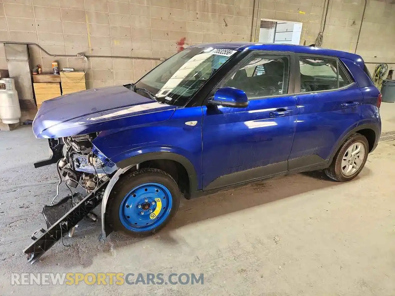 1 Photograph of a damaged car KMHRB8A33MU067775 HYUNDAI VENUE 2021