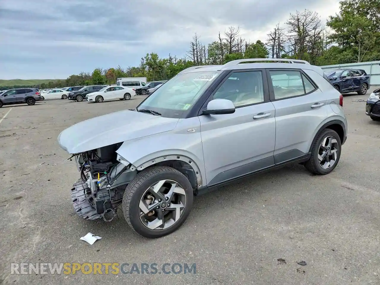 1 Photograph of a damaged car KMHRC8A30MU083235 HYUNDAI VENUE 2021