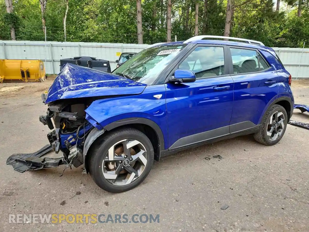 1 Фотография поврежденного автомобиля KMHRC8A30MU095465 HYUNDAI VENUE 2021