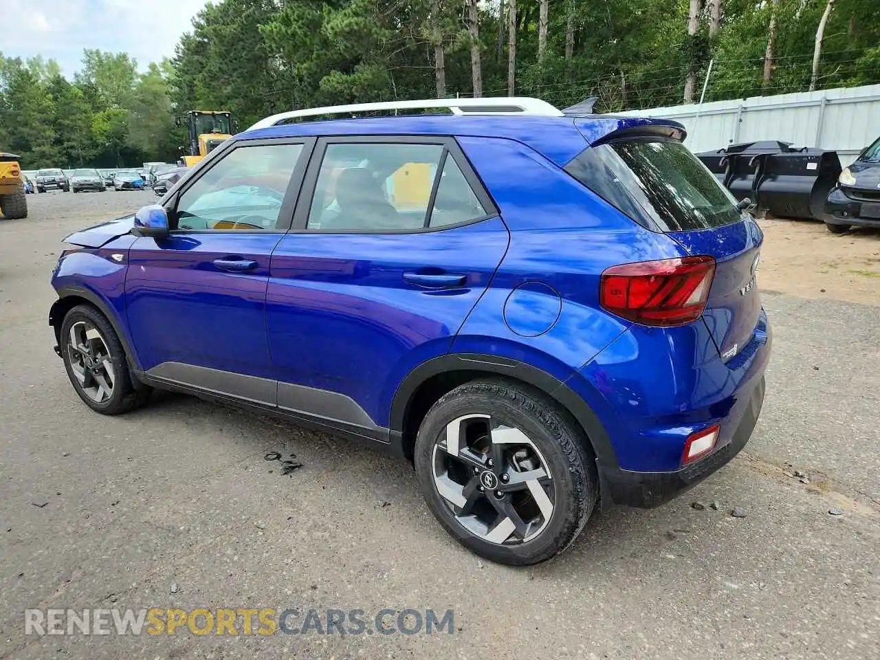 2 Фотография поврежденного автомобиля KMHRC8A30MU095465 HYUNDAI VENUE 2021