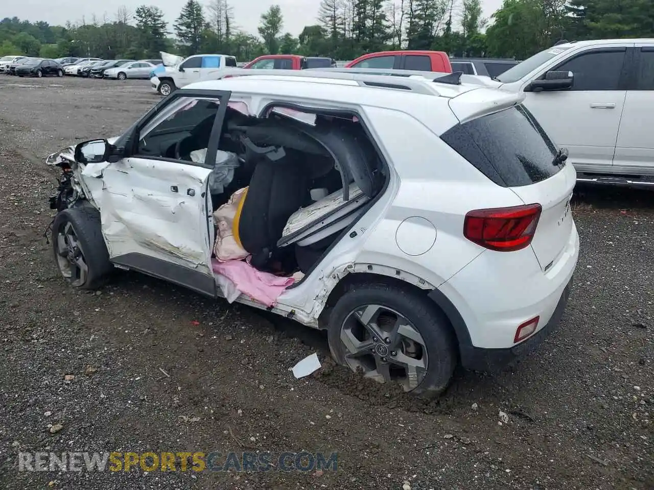2 Photograph of a damaged car KMHRC8A30MU102964 HYUNDAI VENUE 2021