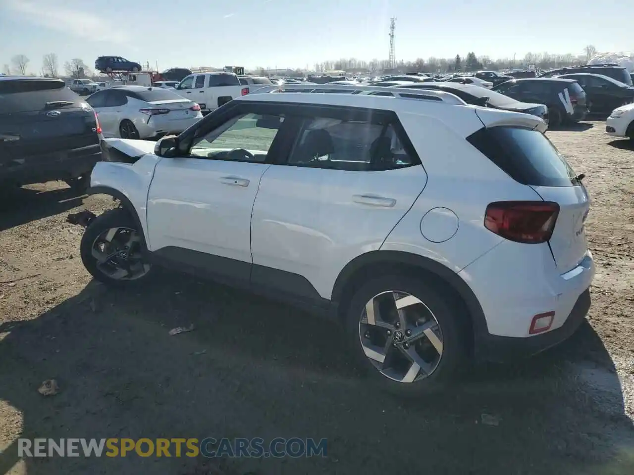 2 Photograph of a damaged car KMHRC8A31MU081395 HYUNDAI VENUE 2021